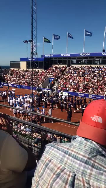 Preview for a Spotlight video that uses the TENNIS RACKET Lens