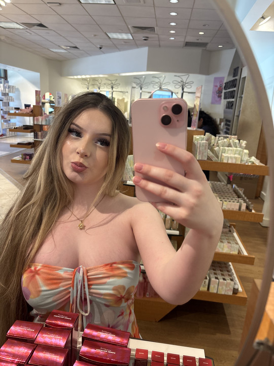 ashley_193635
