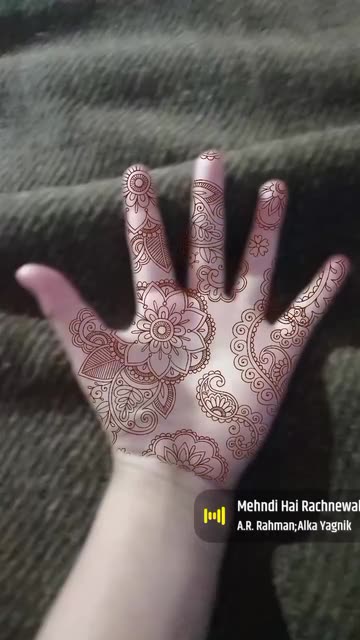 Preview for a Spotlight video that uses the Mehendi Hand Lens