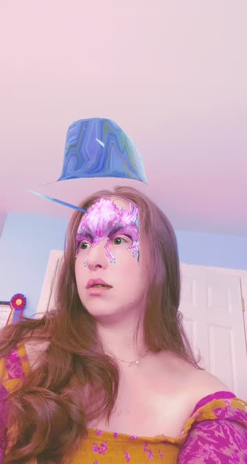 Preview for a Spotlight video that uses the flay Lens