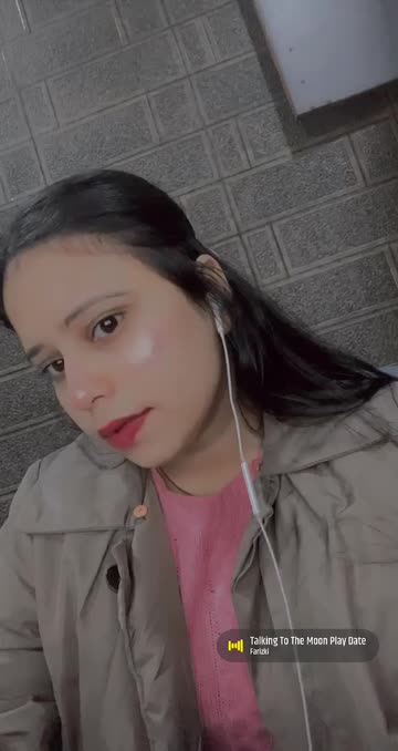 Preview for a Spotlight video that uses the CANDY Lens