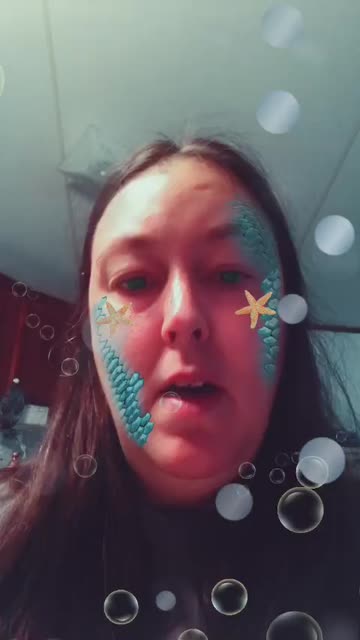 Preview for a Spotlight video that uses the Mermaid Scales Lens