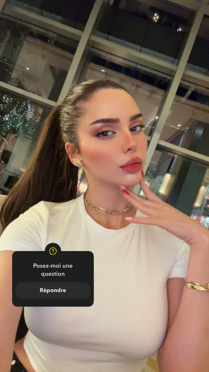 محتوى سناب شات لـ فرح رازم في دبي 🇦🇪
