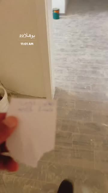 Preview for a Spotlight video that uses the Dove Lens
