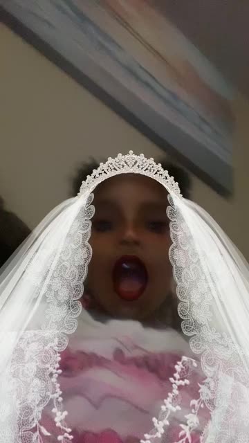 Preview for a Spotlight video that uses the Bridal Look Lens