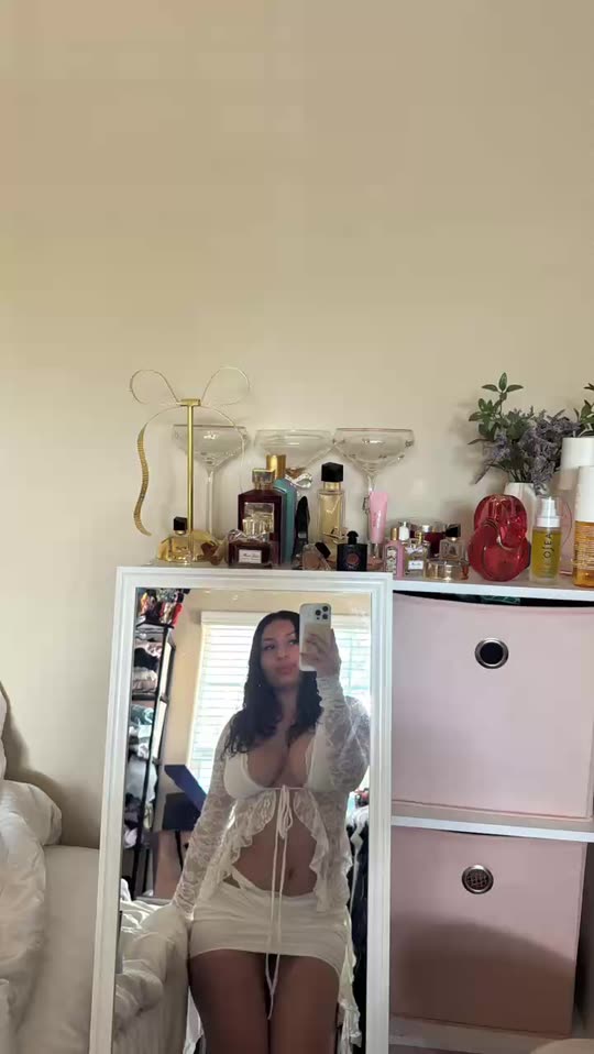nadia.vazquez