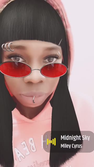 Preview for a Spotlight video that uses the Trendy Hairstyle Lens