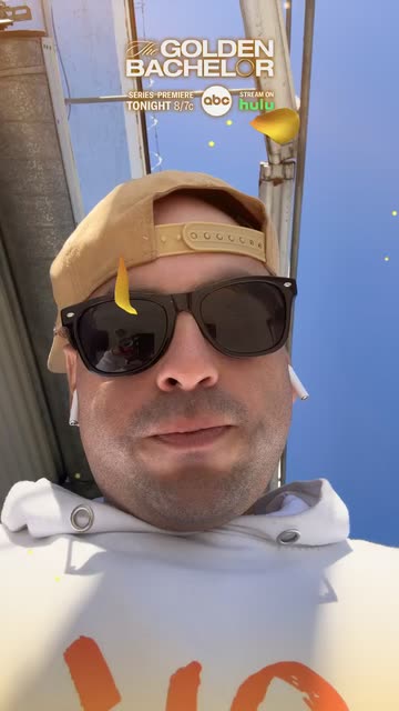 Preview for a Spotlight video that uses the Golden Bachelor Lens