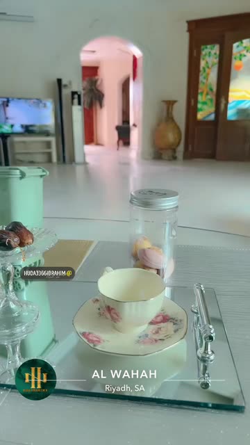 Preview for a Spotlight video that uses the Necklace Lens