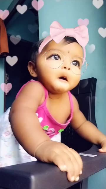 Preview for a Spotlight video that uses the Pink Bow Lens