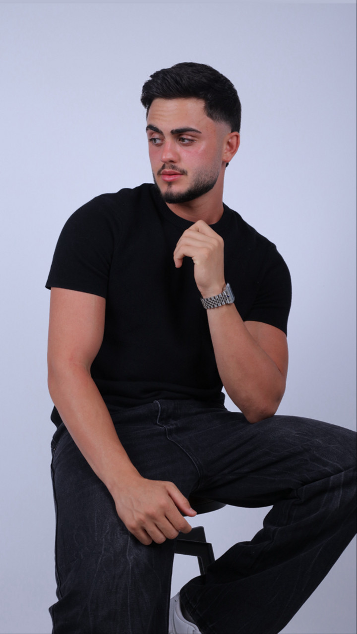 محتوى سناب شات لـ محمود ماهر في المانيا 🇩🇪