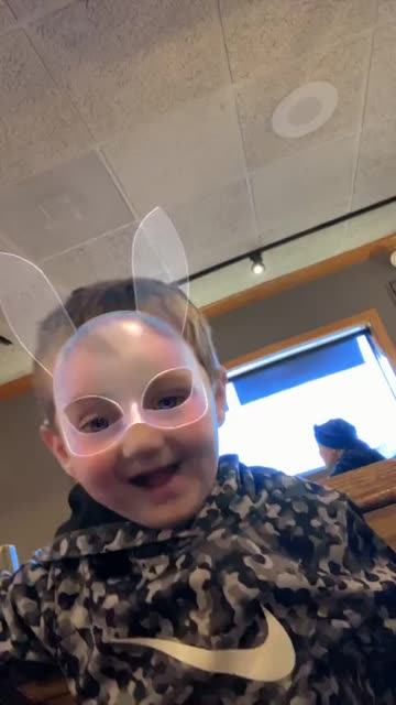 Preview for a Spotlight video that uses the bunny Lens