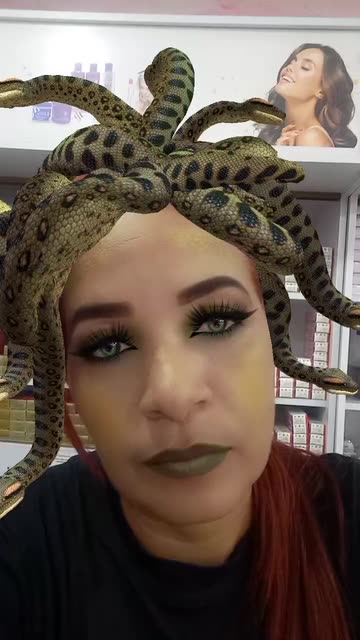 Preview for a Spotlight video that uses the Medusa Lens