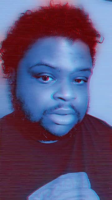 Preview for a Spotlight video that uses the Cold Tones Lens
