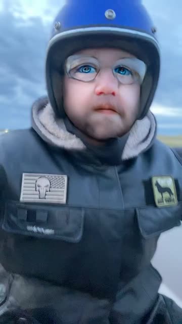 Preview for a Spotlight video that uses the Baby Eyes Lens