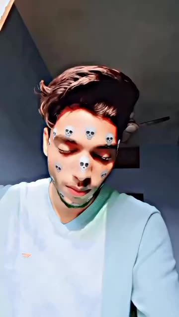 Preview for a Spotlight video that uses the Skulls Lens
