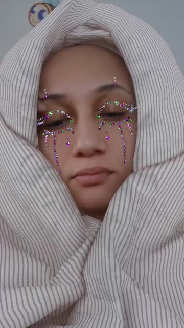 Preview for a Spotlight video that uses the Festival at Home Lens