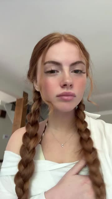 Cristina Carmella