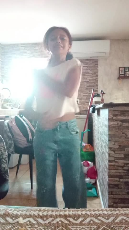 layna_974lastar