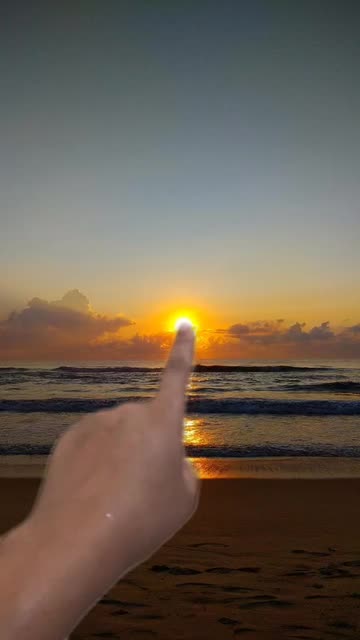 Preview for a Spotlight video that uses the Chennai Lens