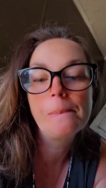 Preview for a Spotlight video that uses the Green Eyes Lens