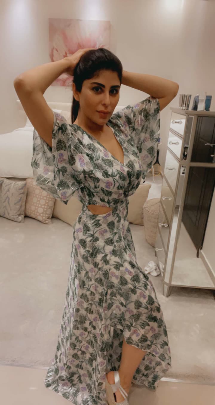 قصة سناب شات للحساب ana_zara رقم 407