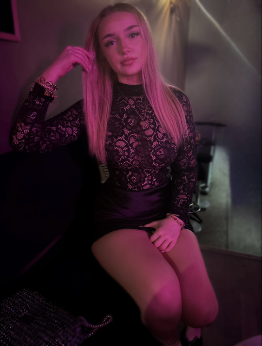 ariannanewoxo