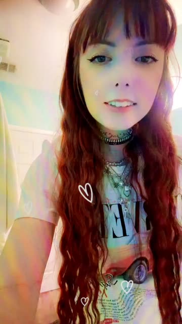 Preview for a Spotlight video that uses the trippy tv Lens