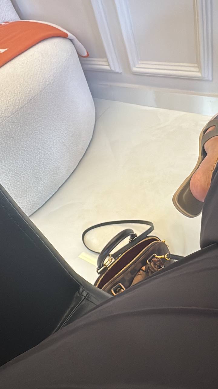 قصة سناب شات للحساب drapedinlouis رقم 77