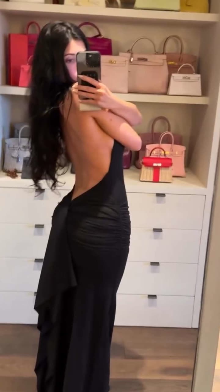 محتوى سناب شات لـ King Kylie 👑
