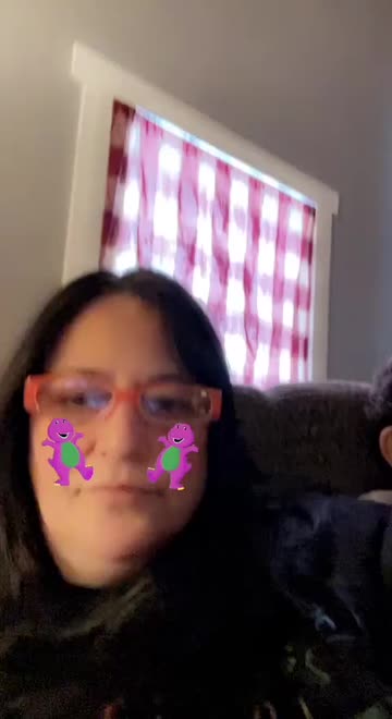 Preview for a Spotlight video that uses the dino barney Lens