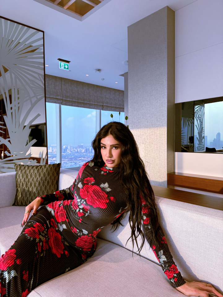 محتوى سناب شات لـ carole atieh