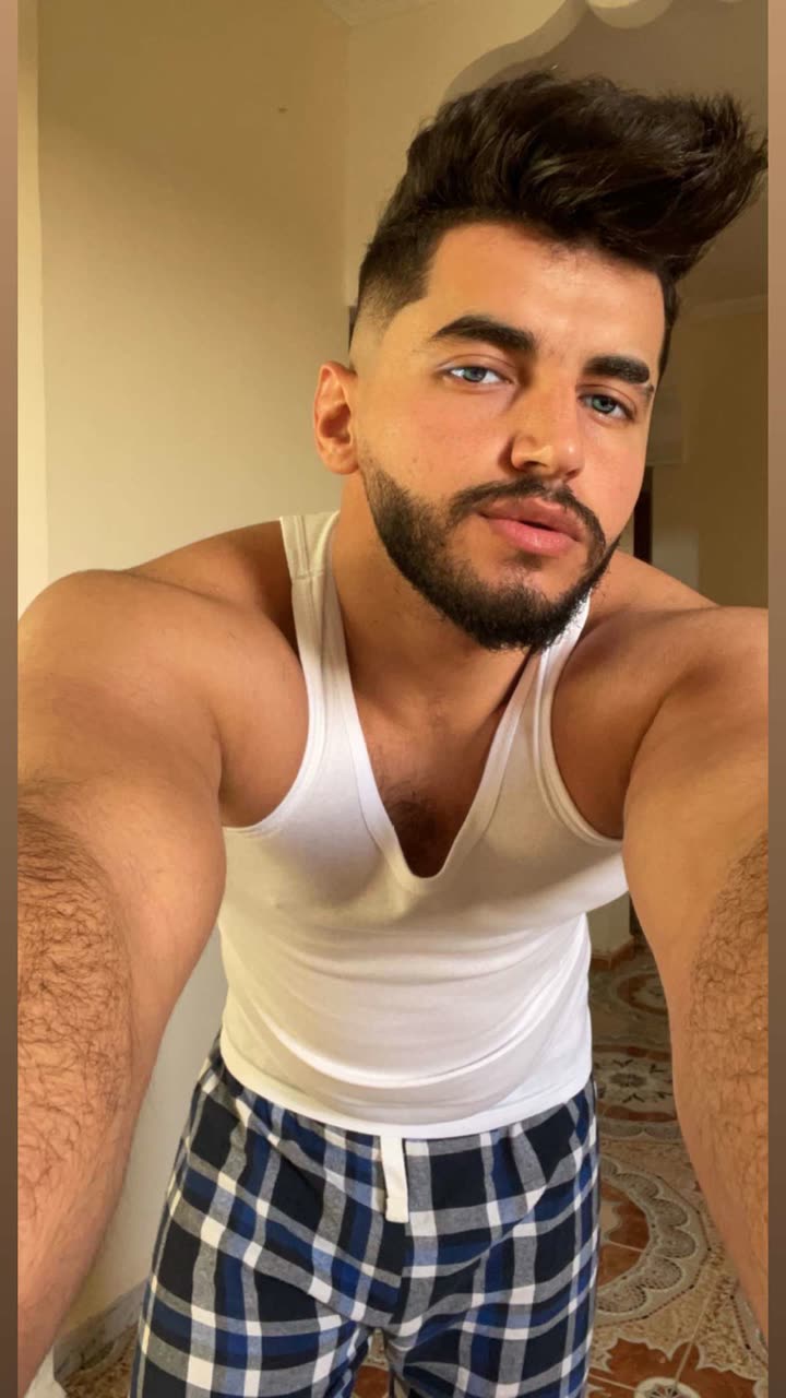 قصة سناب شات للحساب zackbendjima رقم 221