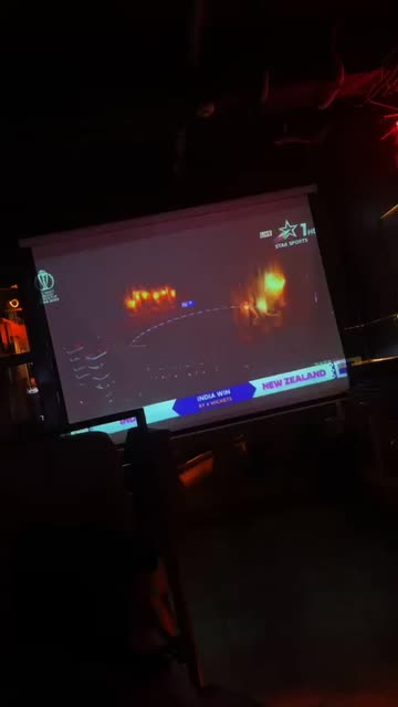 Preview for a Spotlight video that uses the Dark Car Lens