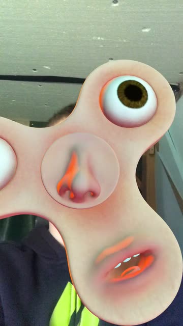 Preview for a Spotlight video that uses the Live Spinner Lens