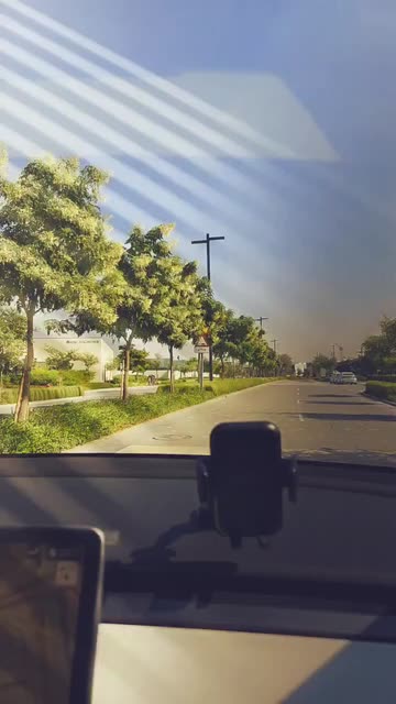 Preview for a Spotlight video that uses the Falling Shadow Lens