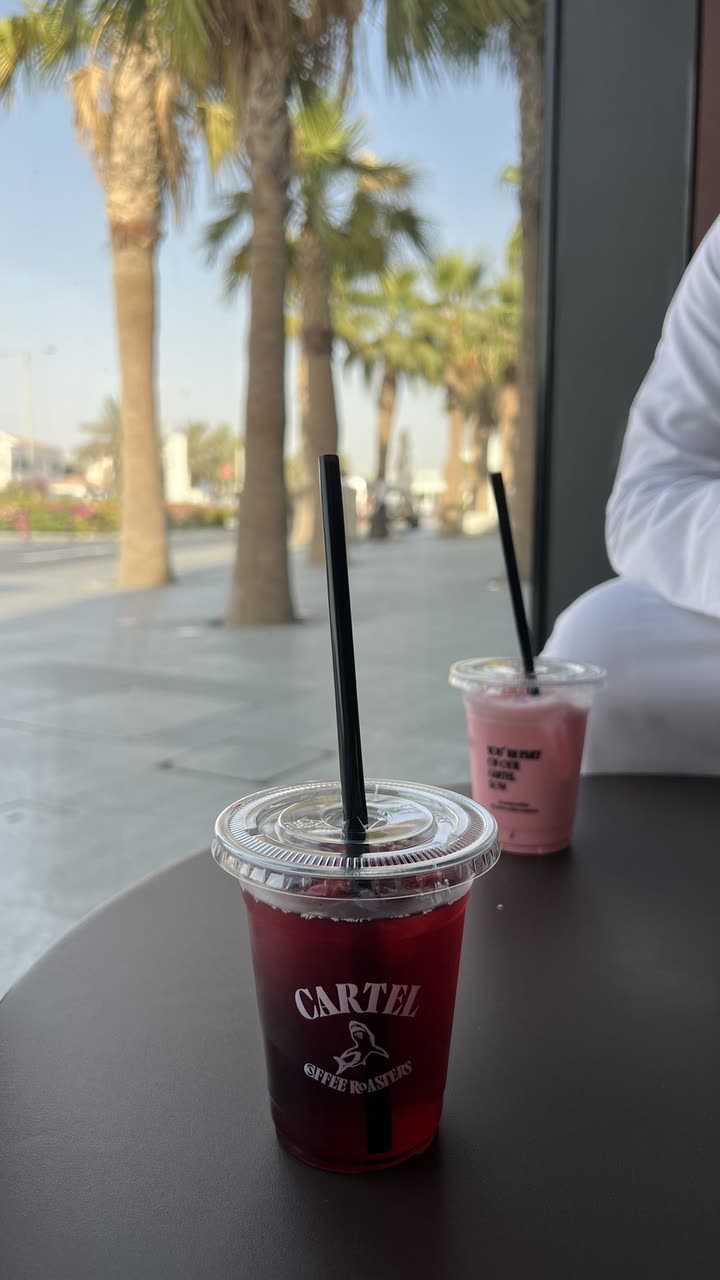 محتوى سناب شات لـ mń