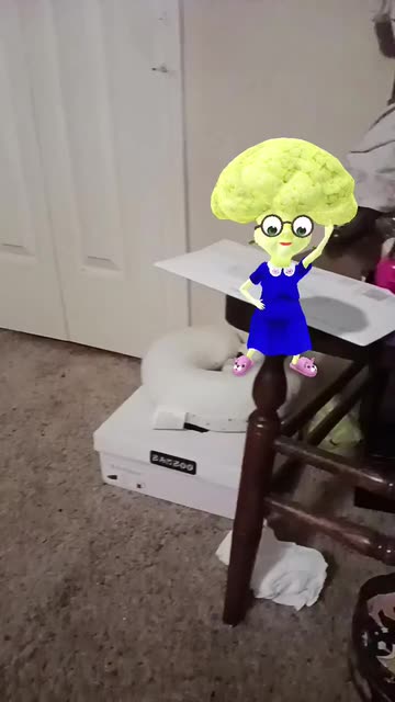 Preview for a Spotlight video that uses the Cauliflower Granny Lens