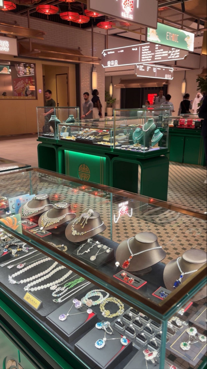 محتوى سناب شات لـ ᥫ᭡𝐙