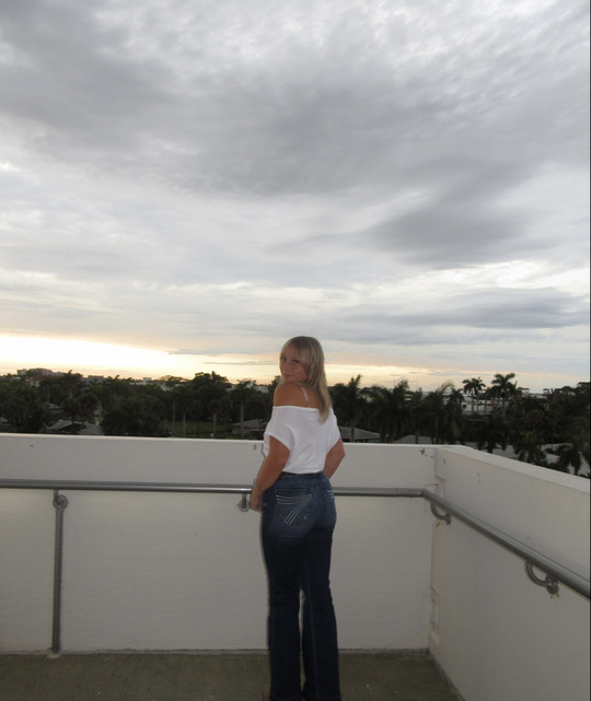 julia-pope