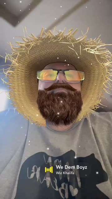 Preview for a Spotlight video that uses the Rer1 Lens