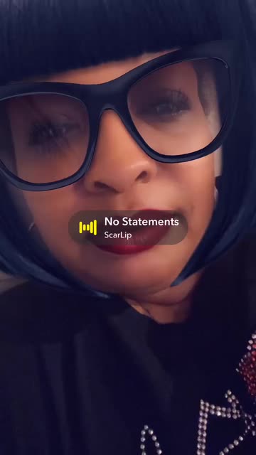 Preview for a Spotlight video that uses the Black Hair Lens