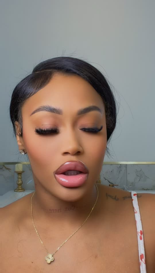 lira_mercer
