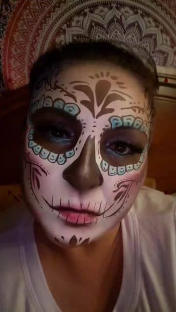 Preview for a Spotlight video that uses the La Muerte Mask Lens