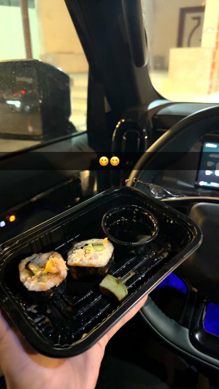 محتوى سناب شات لـ منال العسيري