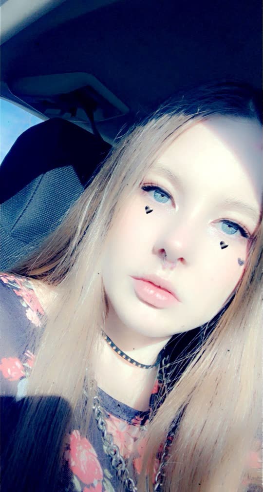 nikkylilly