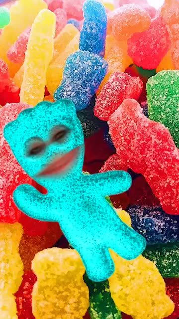 Preview for a Spotlight video that uses the Sour Patch Kids Lens