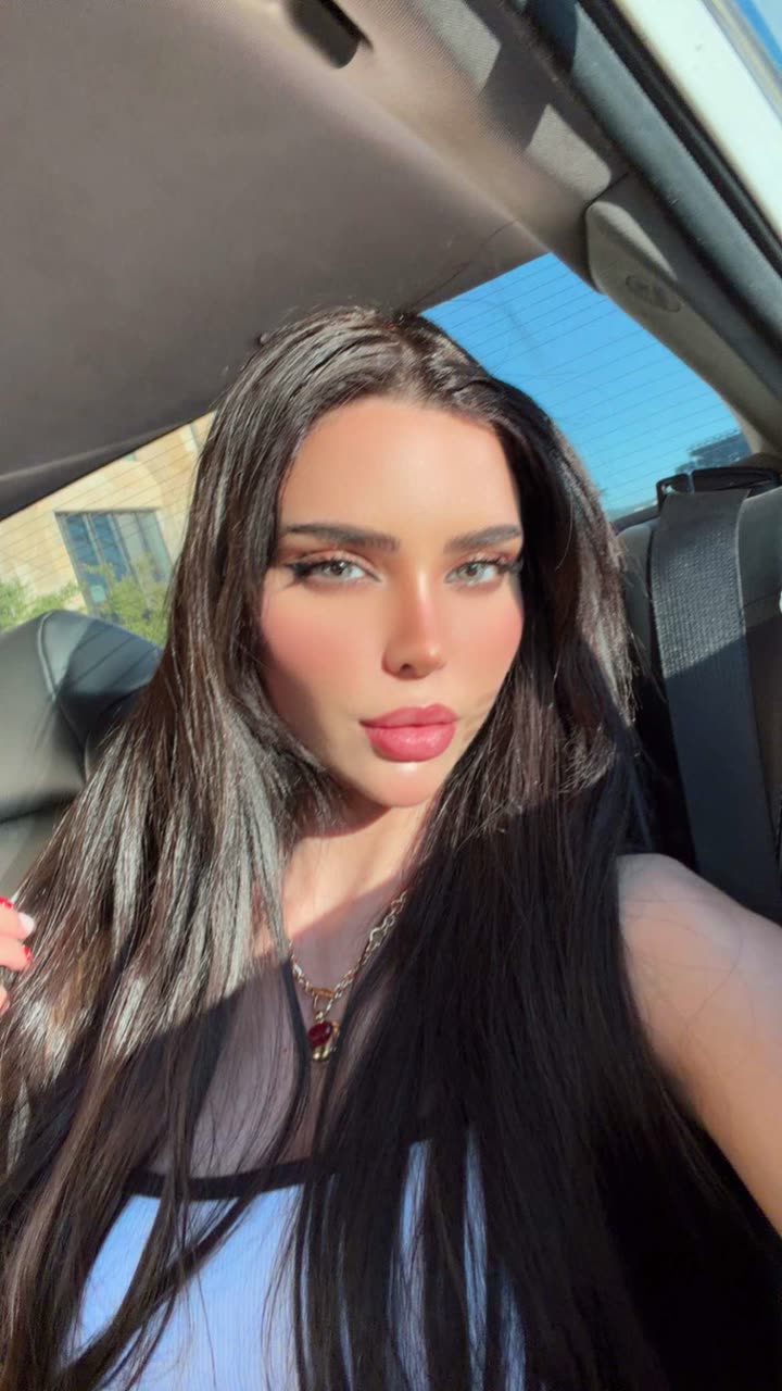 محتوى سناب شات لـ فرح رازم في دبي 🇦🇪