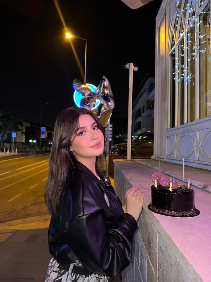 قصة سناب شات للحساب qamaraltaeyy رقم 186