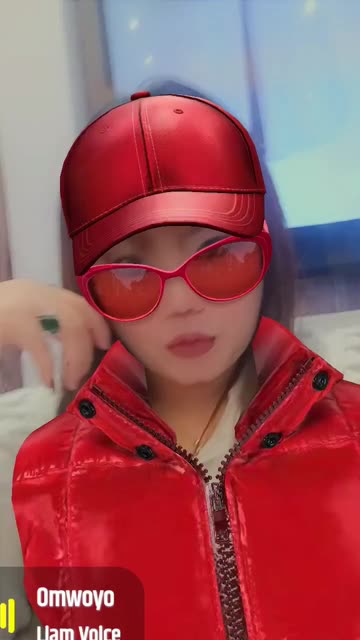 Preview for a Spotlight video that uses the Red Outfit Lens